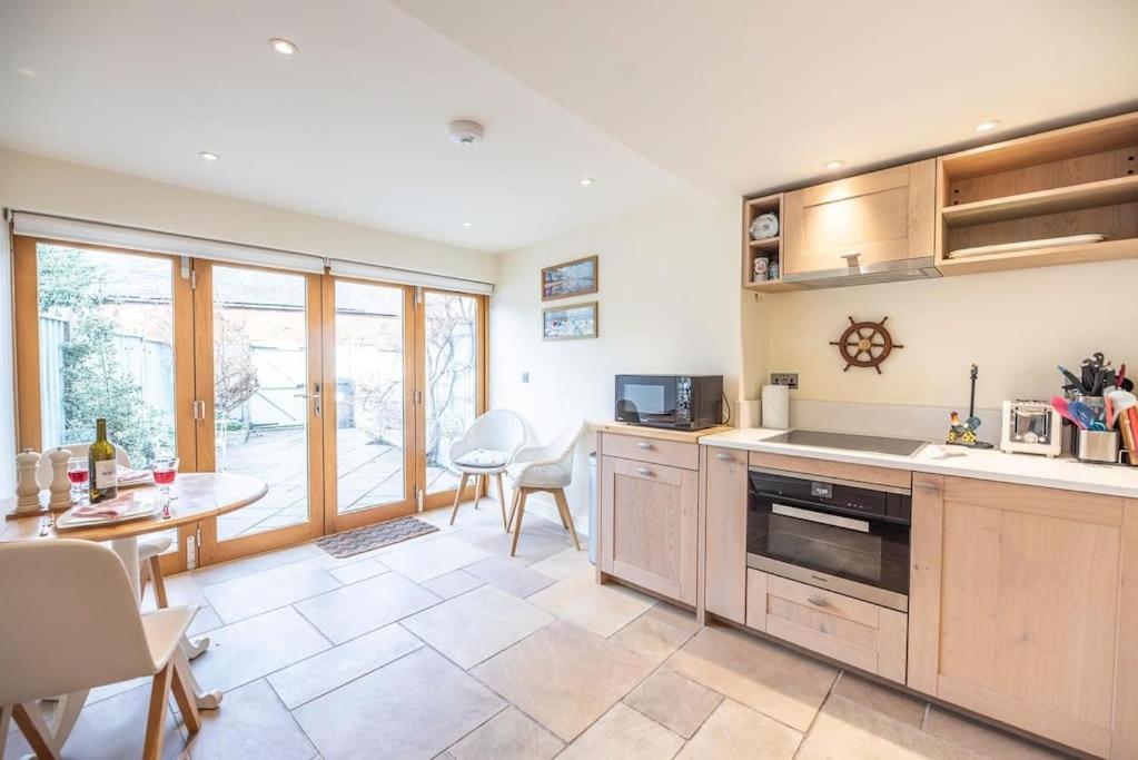 Holiday home Pebbles Cottage,